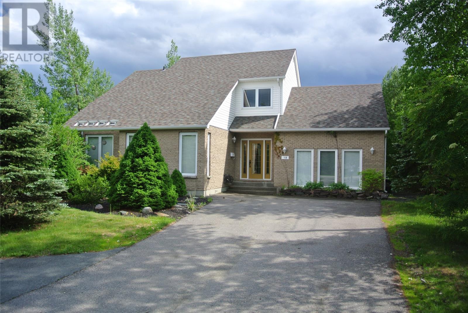 Gander Homes - 1B Memorial Drive