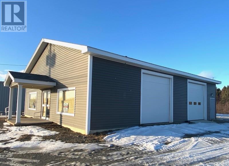 Gander Homes 131 Roe Avenue